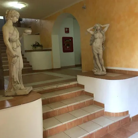 Hotel Funtana E Donne 2*