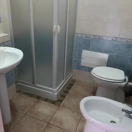 Ξενοδοχείο Funtana E Donne 2*